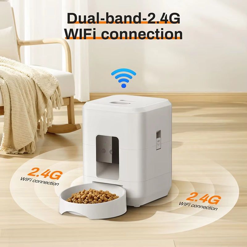 Gizmo Gadgets smart pet food dispenser with dual-band 2.4G WiFi connection for automatic feeding